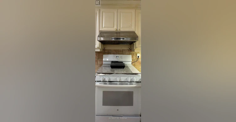 SUITE Aa Main Floor 3 Butterfield Dr Drive, Toronto, ON, M3A 2L9 - 8