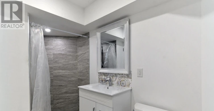 BSMT-22 Lanterna Crescent, Vaughan, ON, L4H 1B8 - 10