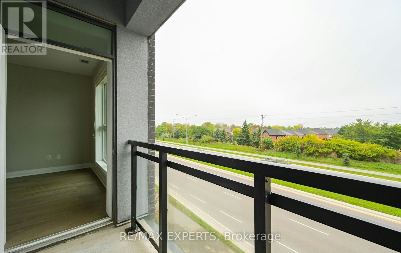 211-95 Dundas Street W, Oakville, ON, L6M 5N4 - 38