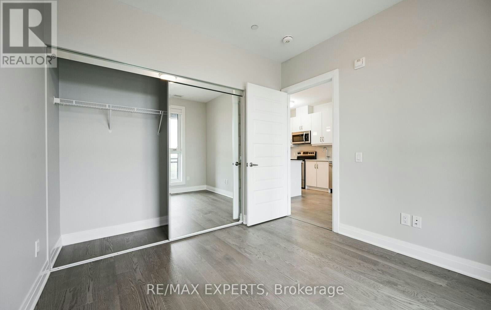 211-95 Dundas Street W, Oakville, ON, L6M 5N4 - 27