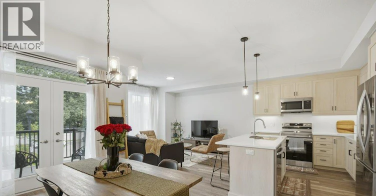 82-143 Elgin Street N, Cambridge, ON, N1R 0E1