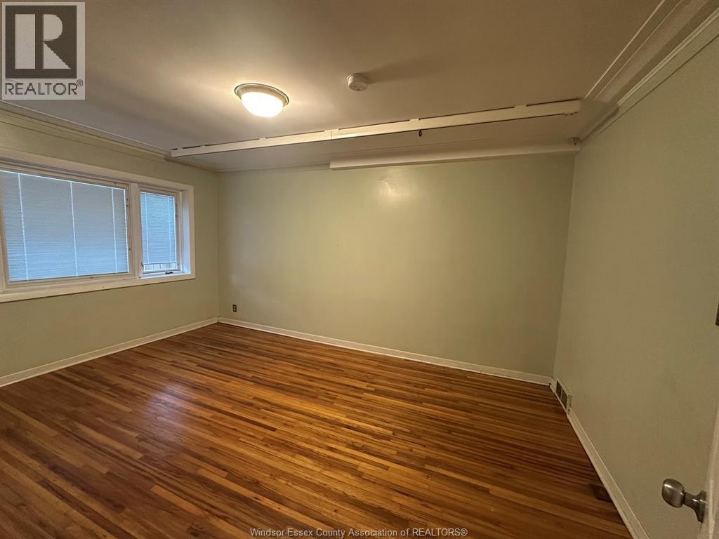 4360 Howard Avenue, Windsor, ON, N9G 1P4 - 3