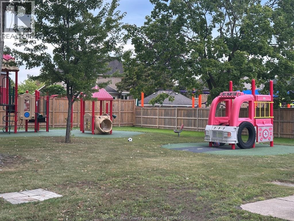 4360 Howard Avenue, Windsor, ON, N9G 1P4 - 12