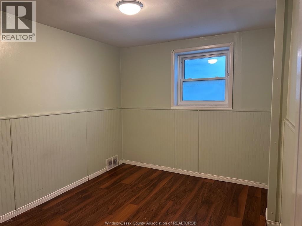 4360 Howard Avenue, Windsor, ON, N9G 1P4 - 2