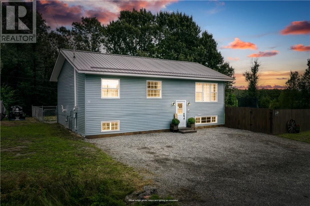 29 Pioneer Street W, Markstay, ON, P0M 2G0