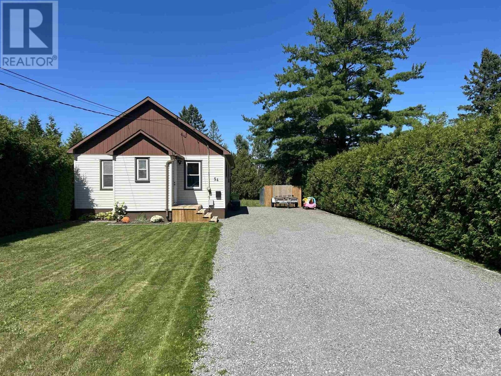 54 Killarney Road, Sault Ste. Marie, ON, P6B 4N8