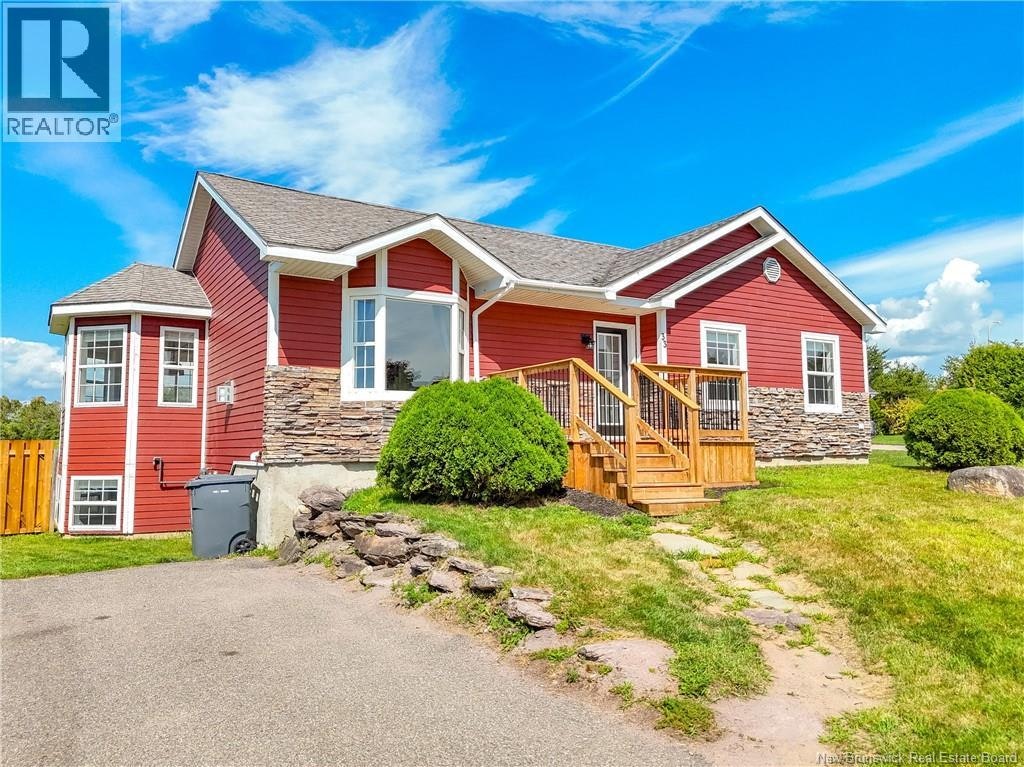 33 Hallihan Drive, Oromocto, NB, E2V 0C2