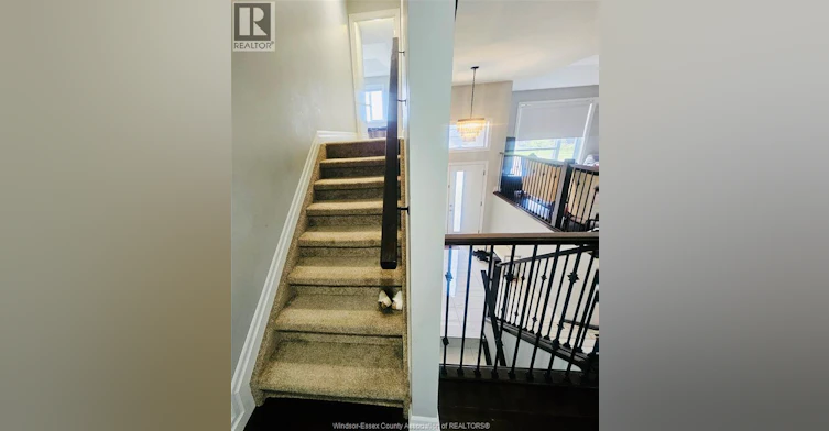 UPPER-1552 Harrison Street, Lasalle, ON, N9H 0E9 - 13