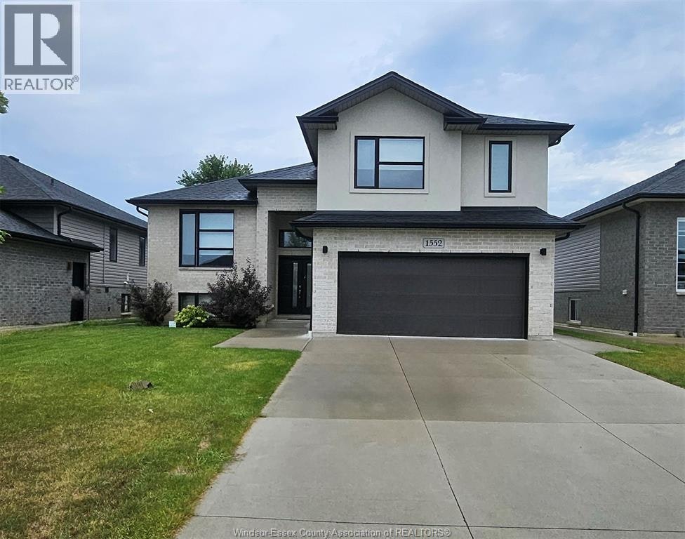 UPPER-1552 Harrison Street, Lasalle, ON, N9H 0E9 - 2