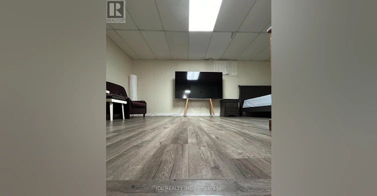 MASTER Bedroom Aa Bsmt 3 Butterfield Dr Drive, Toronto, ON, M3A 2L9 - 5
