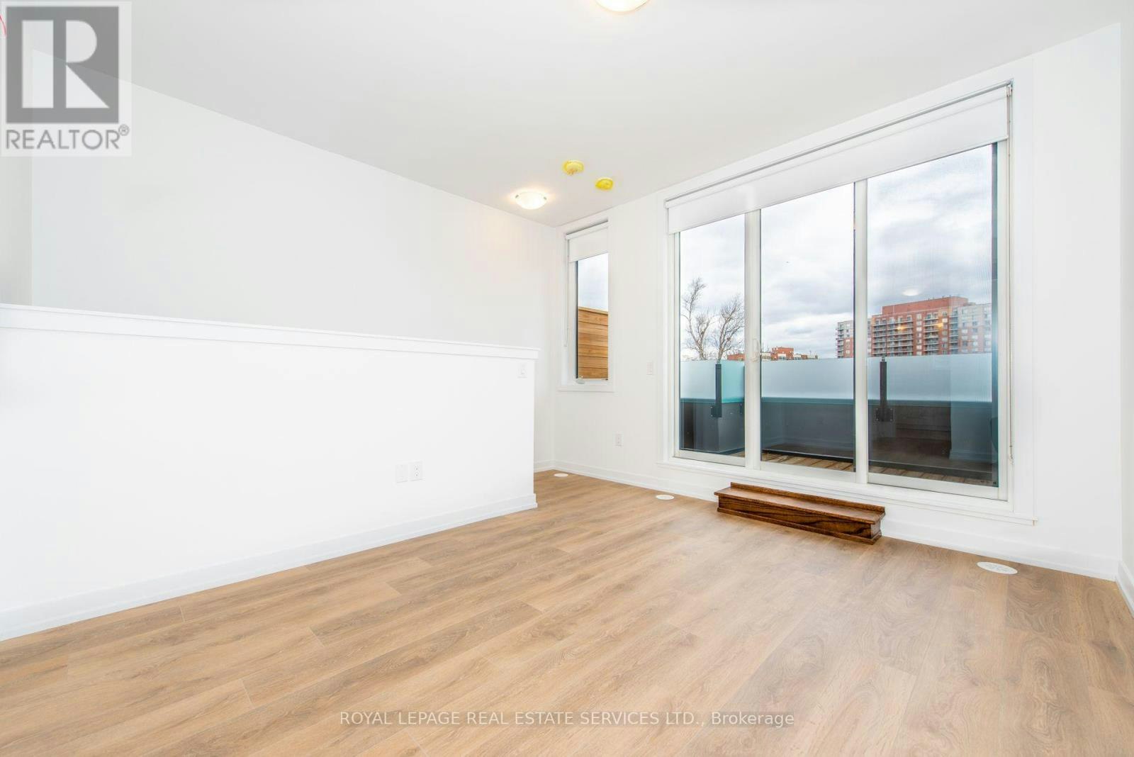 66A Perth Avenue, Toronto, ON, M6R 0A8 - 7