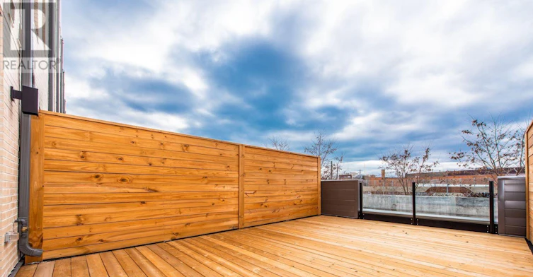 66A Perth Avenue, Toronto, ON, M6R 0A8 - 10