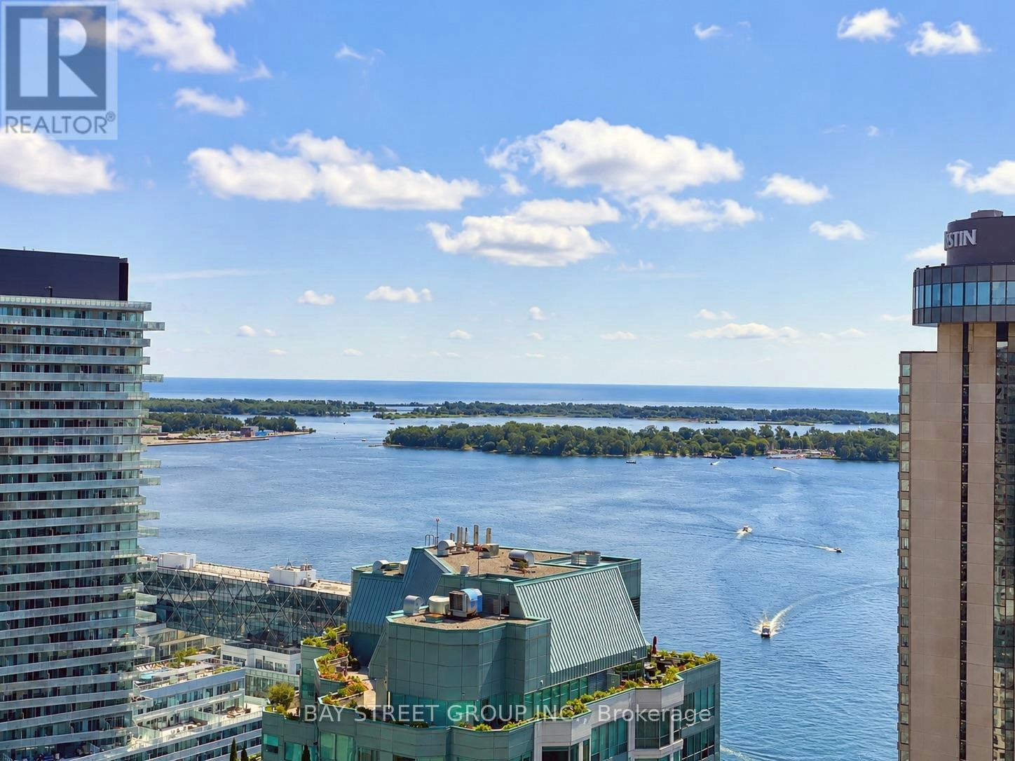 3310-33 Bay Street, Toronto, ON, M5J 2Z3