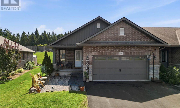 49 Aspen Drive