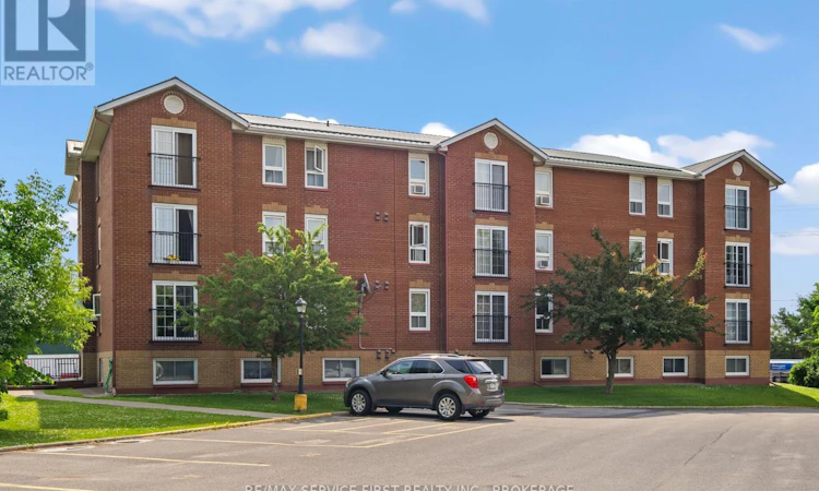 105-550 Talbot Place
