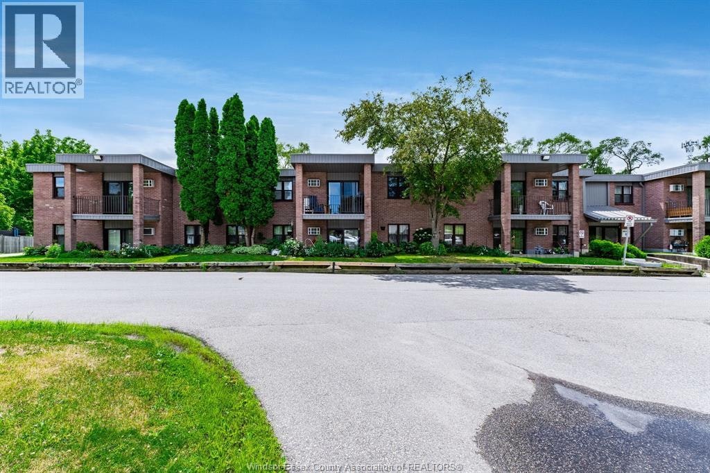 A107-12 Montgomery, Chatham-Kent, ON, N8A 5B5