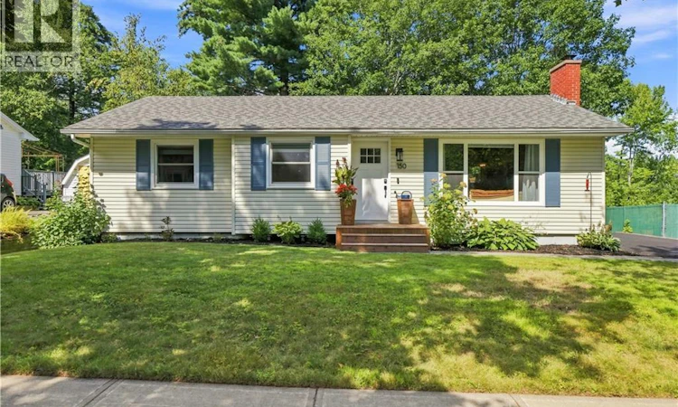 150 Charing Crescent