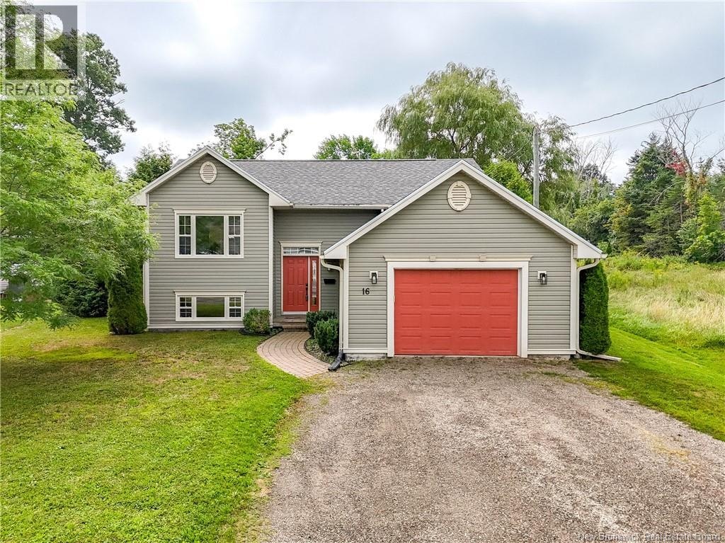 16 Hartford Lane, St. Stephen, NB, E3A 3A7