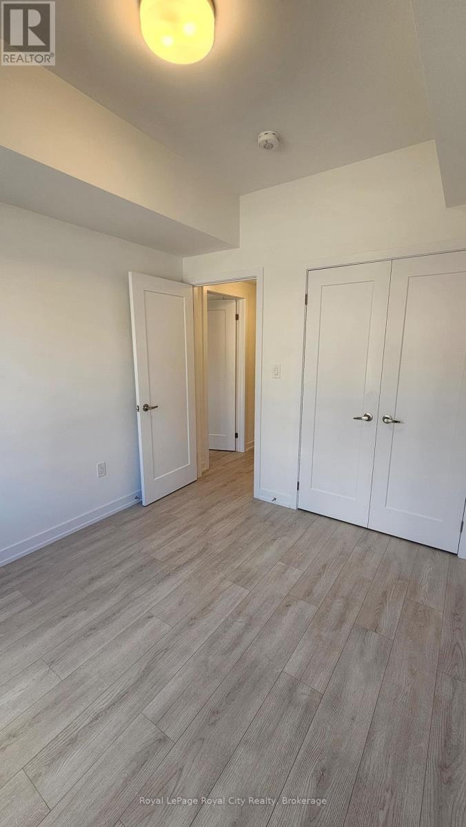64-42 Lowes Road W, Guelph, ON, N1G 0H6 - 11