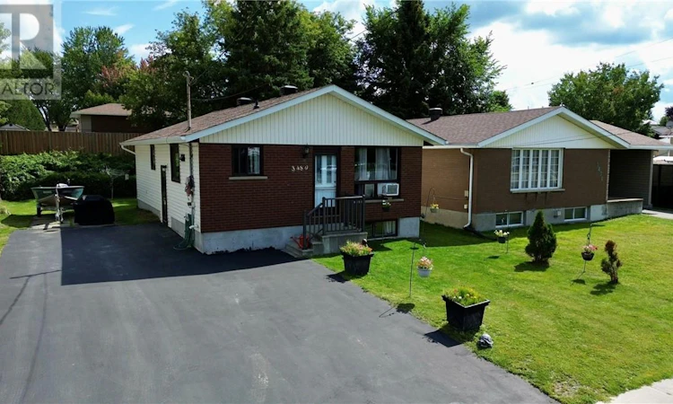 3480 Falconbridge Highway