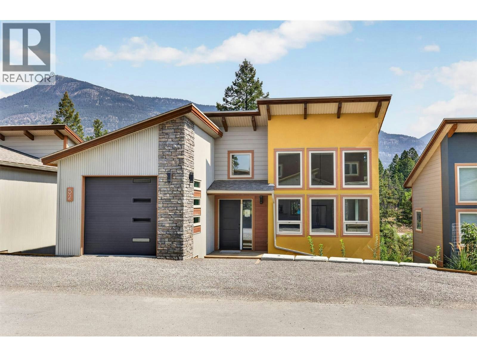 52-4926 Timber Ridge Road, Windermere, BC, V0A 1K3