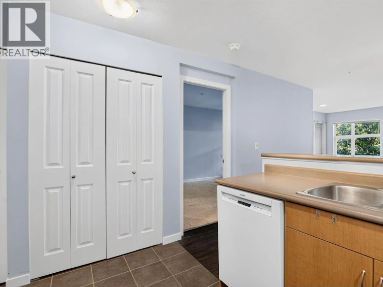 206-555 Yates Road, Kelowna, BC, V1V 2V2 - 11