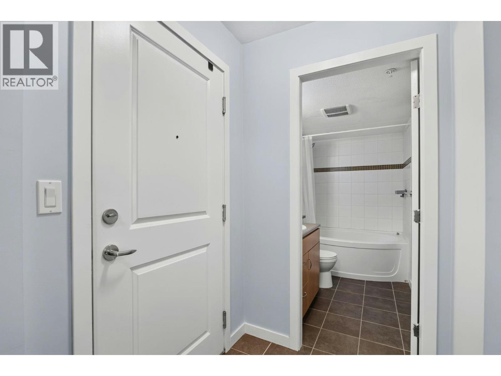 206-555 Yates Road, Kelowna, BC, V1V 2V2 - 14