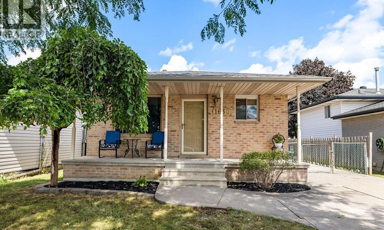 1630 Blue Spring