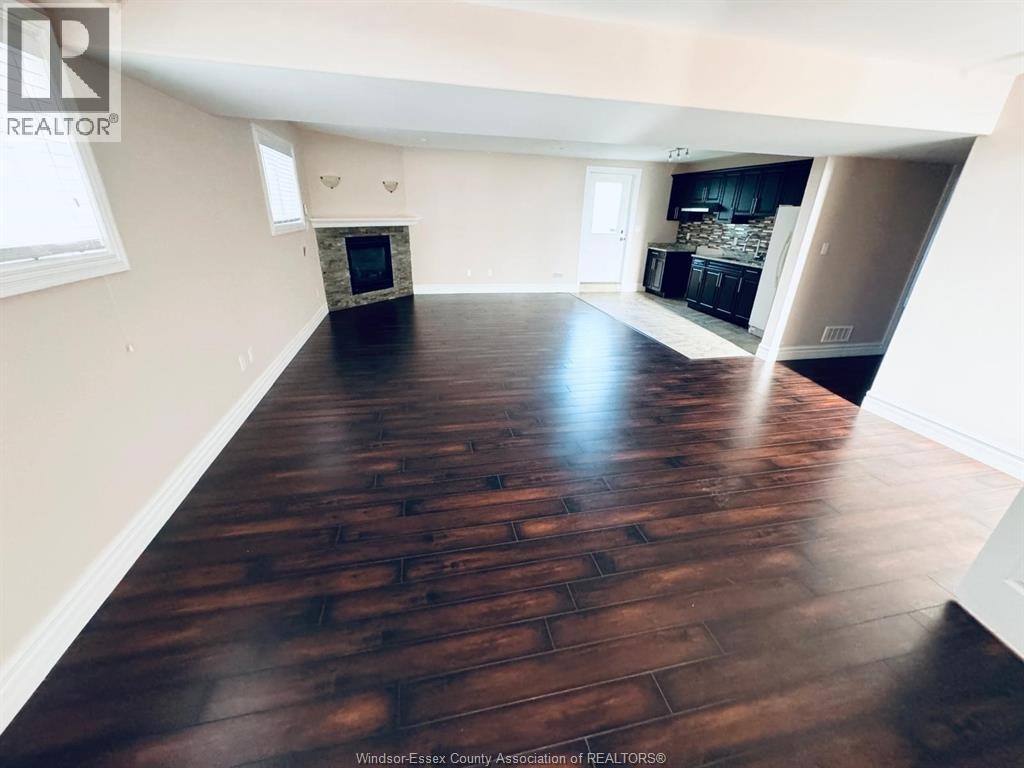 LOWER-3817 Zanzibar Crescent, Windsor, ON, N9G 0A9 - 2
