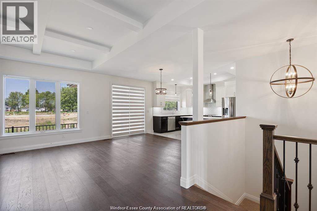 510 Veneto Street, Lakeshore, ON, N0R 1A0 - 2