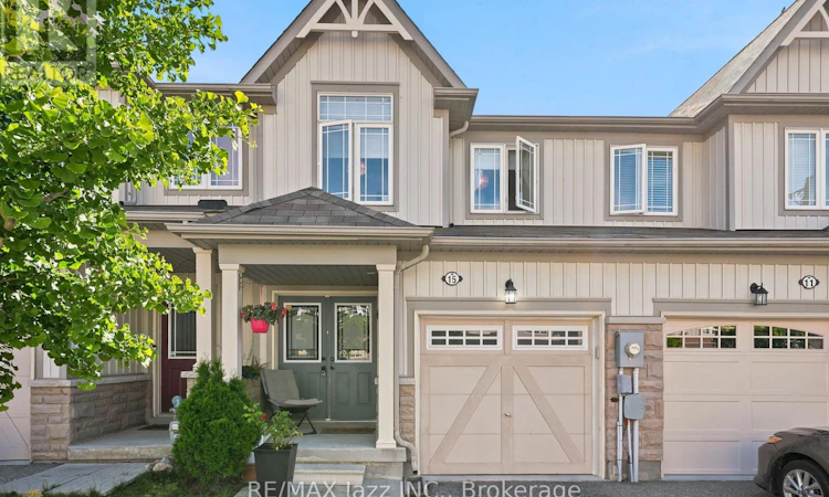 15 Farmstead Drive