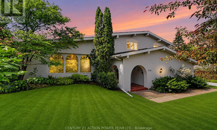 1558 Bella Vista Drive N