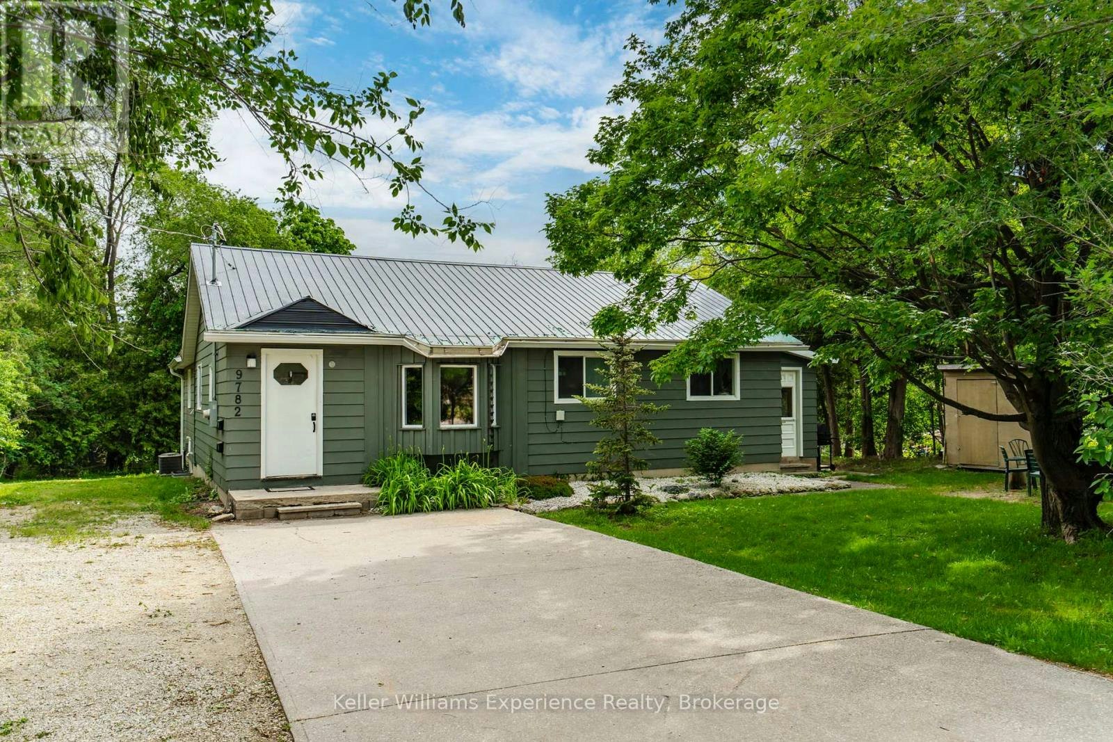 9782 Beachwood Drive, Collingwood, ON, L9Y 5P8