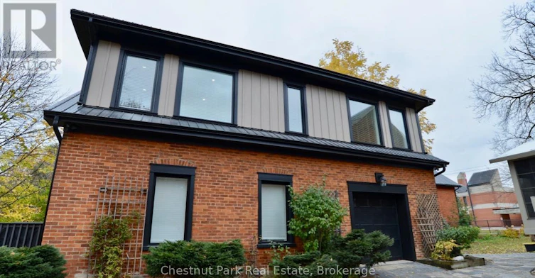 247 St Vincent Street, Meaford, ON, N4L 1C1