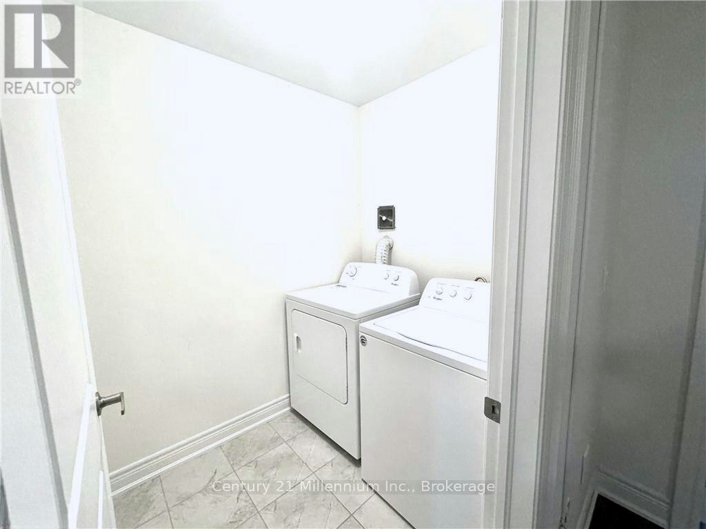 24-171 Snowbridge Way, Blue Mountains, ON, L9Y 0V1 - 36