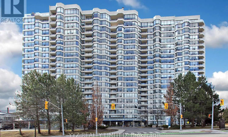 808-1 Clark Avenue W