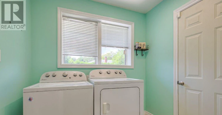MAIN-257 Wales Crescent, Oakville, ON, L6L 3X8 - 20