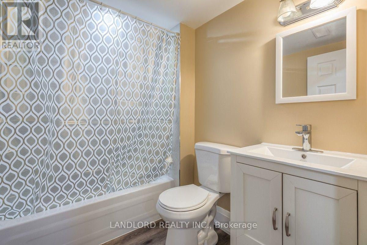 LOWER-257 Wales Crescent, Oakville, ON, L6L 3X8 - 12