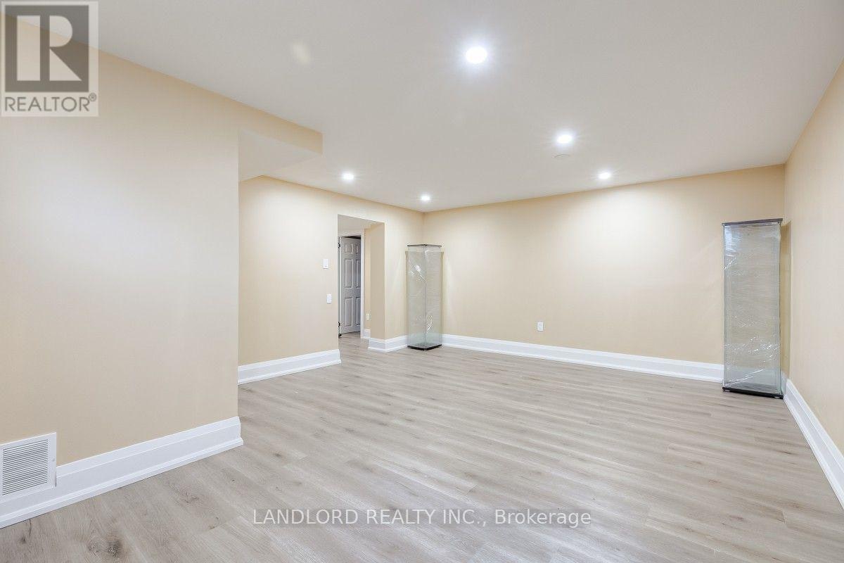 LOWER-257 Wales Crescent, Oakville, ON, L6L 3X8 - 7