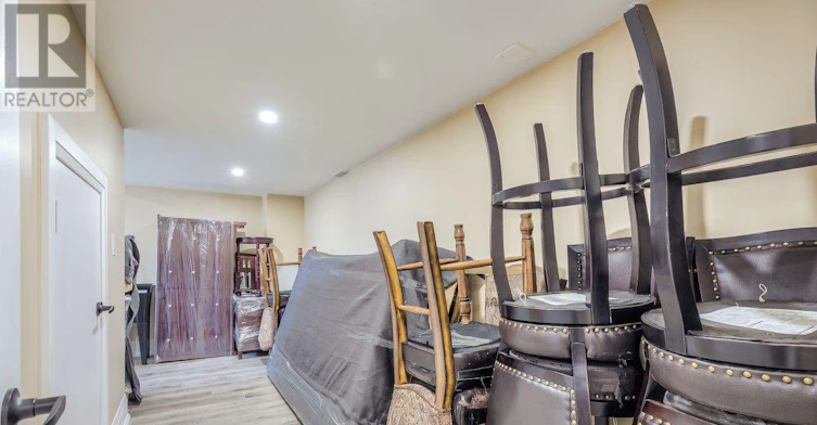 LOWER-257 Wales Crescent, Oakville, ON, L6L 3X8 - 15