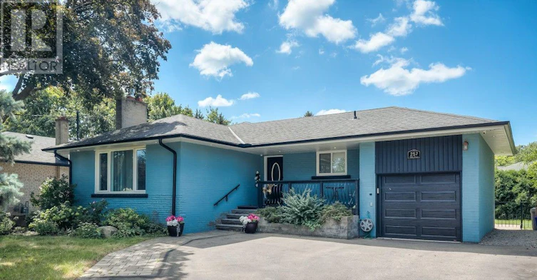 LOWER-257 Wales Crescent, Oakville, ON, L6L 3X8 - 2