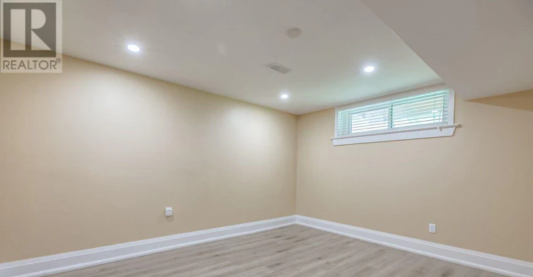 LOWER-257 Wales Crescent, Oakville, ON, L6L 3X8 - 11