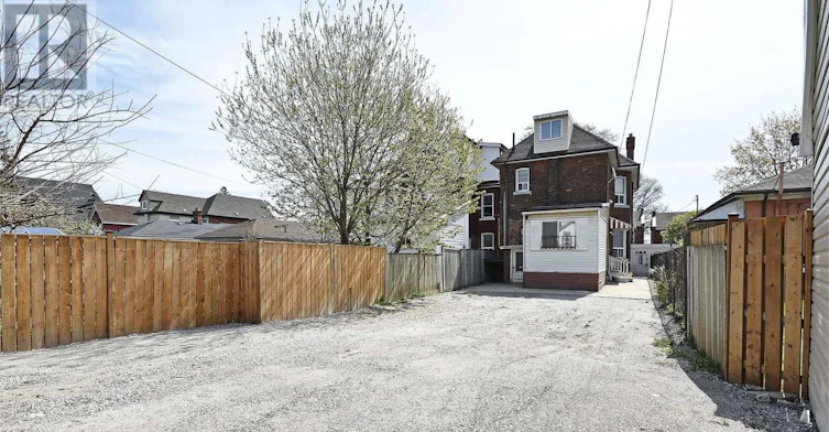 MAIN-47 Emerald Avenue N, Hamilton, ON, L8L 5K2 - 12
