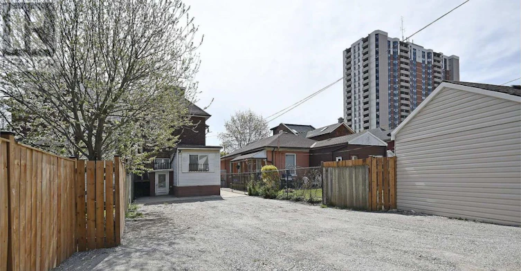 MAIN-47 Emerald Avenue N, Hamilton, ON, L8L 5K2 - 14