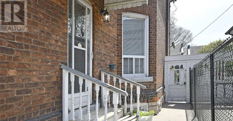 MAIN-47 Emerald Avenue N, Hamilton, ON, L8L 5K2 - 2