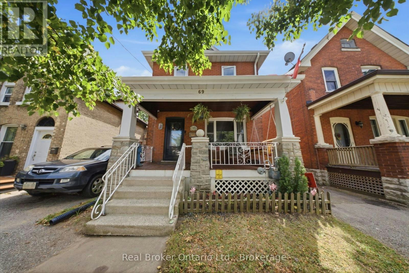 69 Arthur Street, Brantford, ON, N3S 3H9