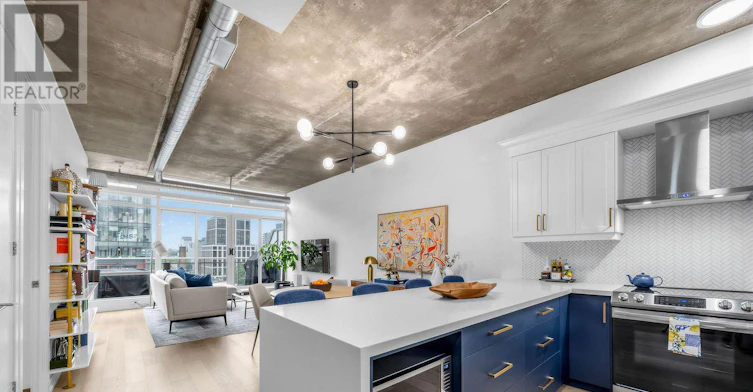 PH806-66 Portland Street, Toronto, ON, M5V 2M6 - 2