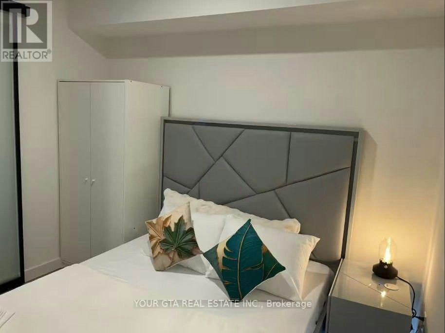 3 Concord Cityplace Way, Toronto, ON, M5V 0X4 - 6