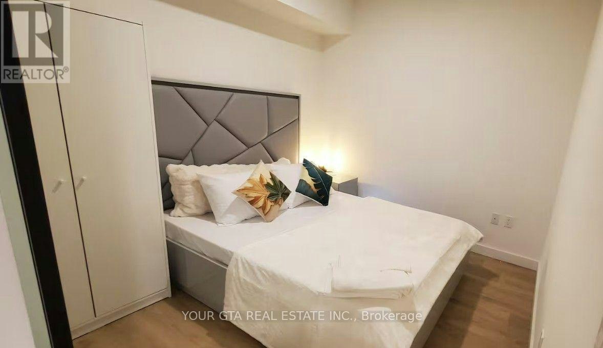 3 Concord Cityplace Way, Toronto, ON, M5V 0X4 - 8