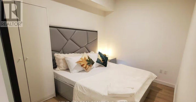 3 Concord Cityplace Way, Toronto, ON, M5V 0X4 - 8